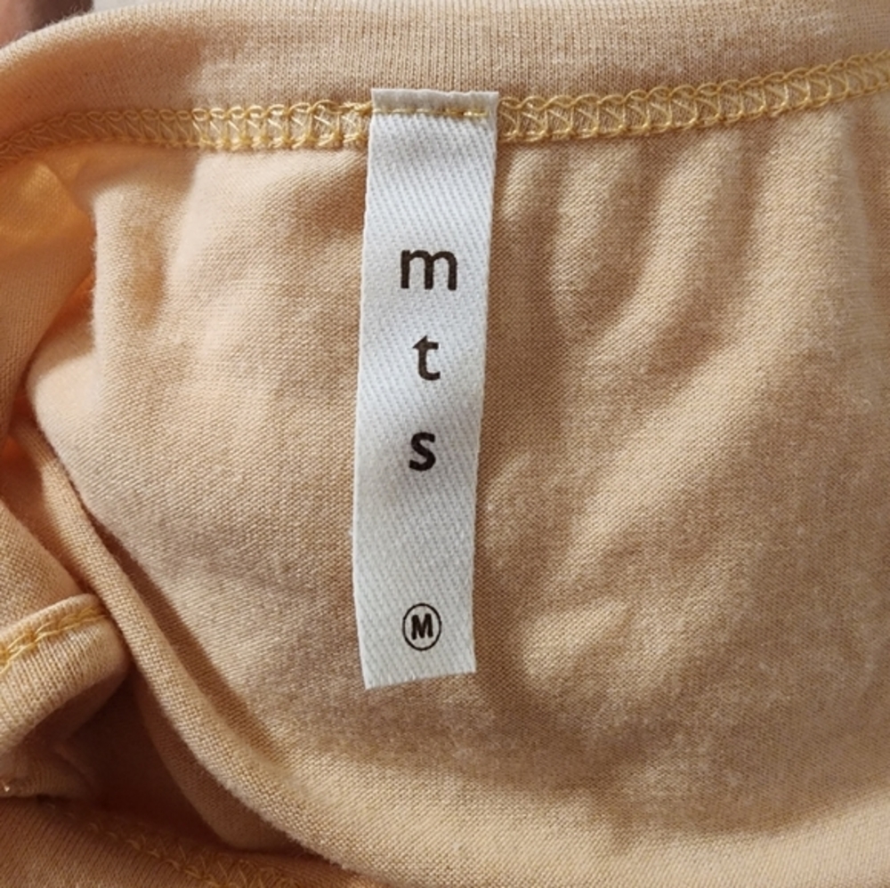 Mts yellow cut out shoulder knot shirt Size Medium - Picture 4 of 5